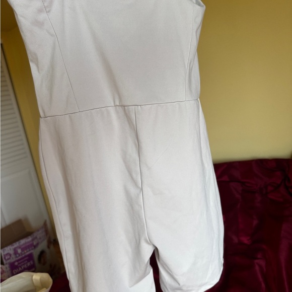 Series 8 Fitness Pants - Elegant White Jumpsuit